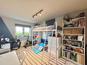 Photo 10- click for photo gallery